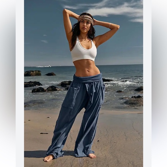 FP Movement by Free People Pants - FP movement  Hot shot sport pants. Size small